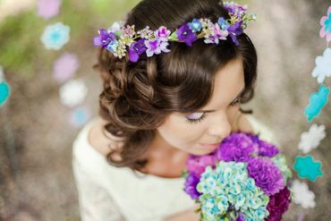 Outdoor purple wedding accessories
