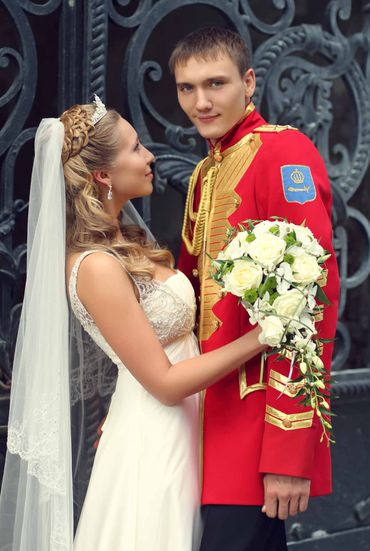 English red real weddings