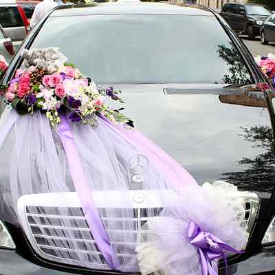 Purple wedding transport decor