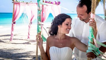 Overseas pink real weddings Overseas pink real weddings