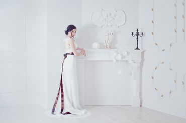 Brown closed wedding dresses