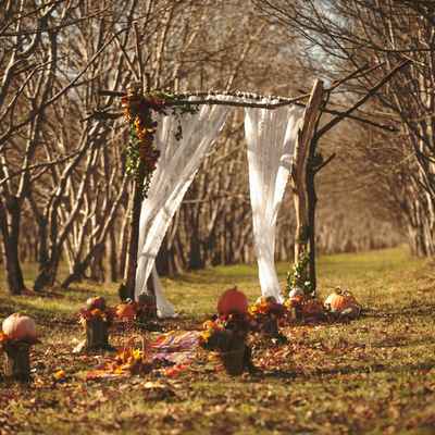 Autumn orange wedding ceremony decor