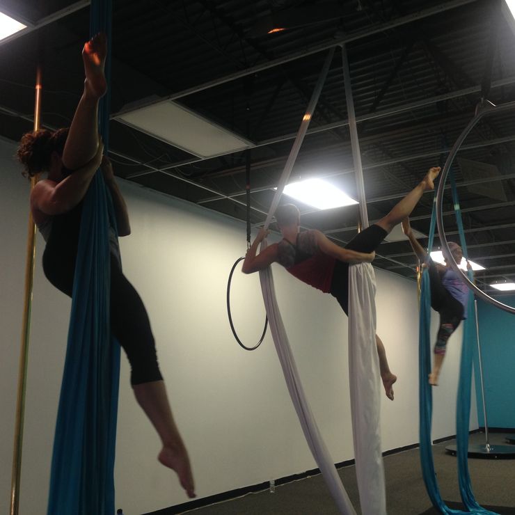 Aerial silks classes and parties