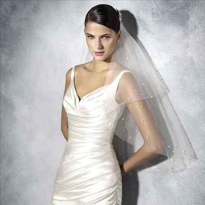 Ivory open wedding dresses