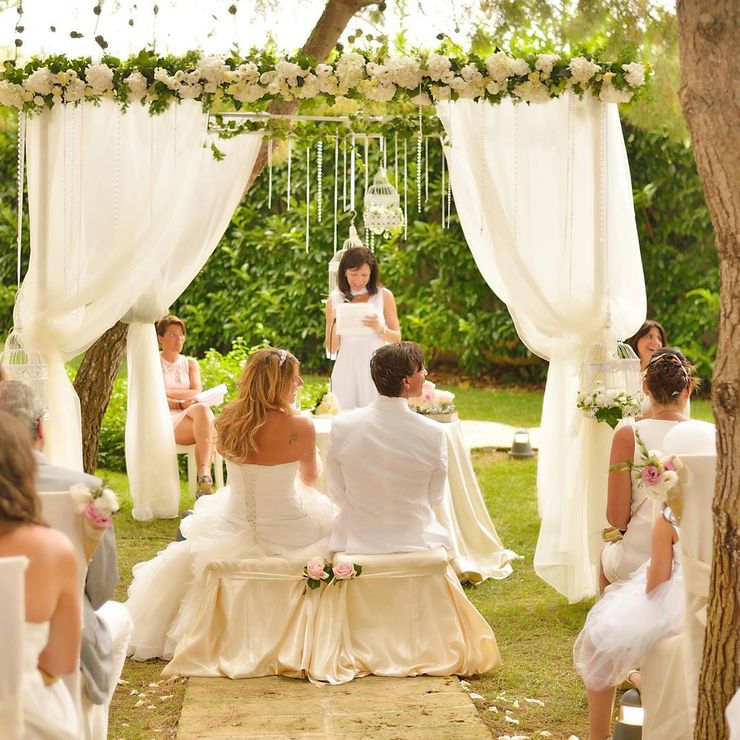 Wedding ceremony in white