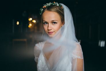 Overseas white wedding photo session ideas