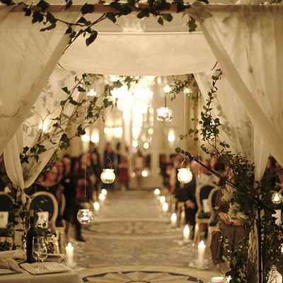 Overseas wedding ceremony decor