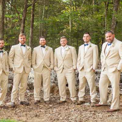 Outdoor ivory groom style