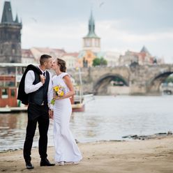 Outdoor white long wedding dresses Outdoor white long wedding dresses