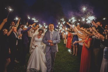 Outdoor wedding photo session ideas