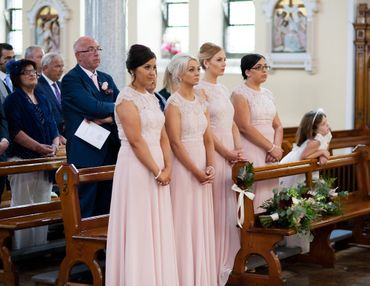 Pink overseas bridesmaids