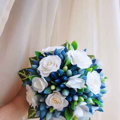 Blue friezes wedding bouquet