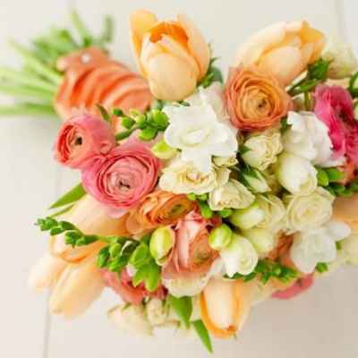 Orange friezes wedding bouquet